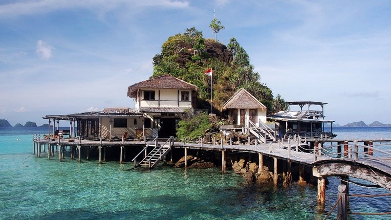 Menelusuri Keindahan Stilt Houses Terbaik di Dunia